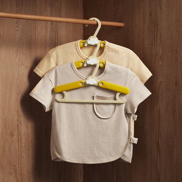 Adjustable Kids Clothes Hanger – Set of 5