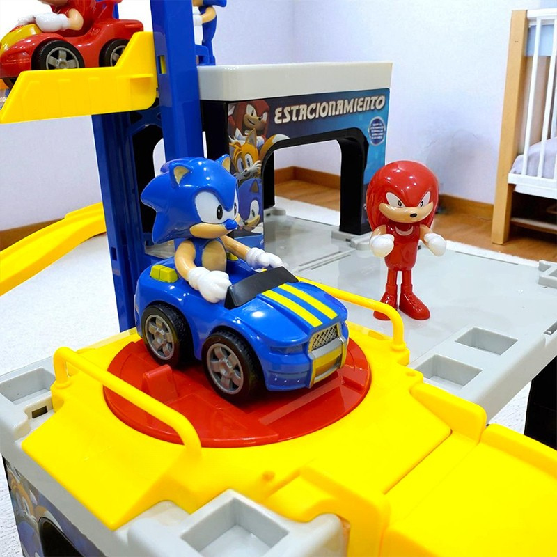 Sonic High-Rise Parking Lot - 3Y+