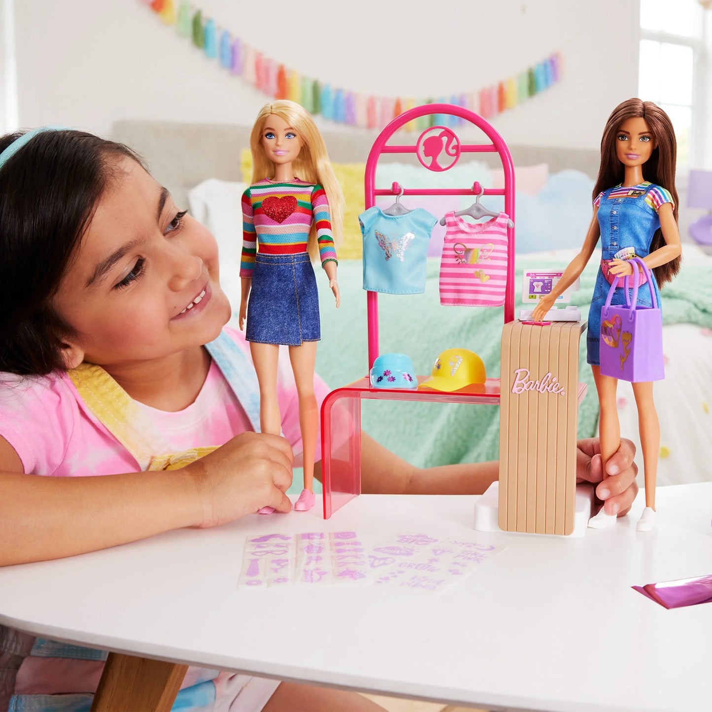 Barbie Make & Sell Boutique Playset With Brunette Doll, Foil Design Tools, Clothes & Accessories - 5Y+